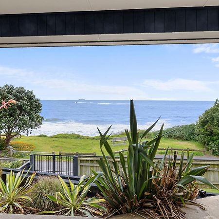 Wow On Wanaka Bay Apartment New Plymouth Bagian luar foto