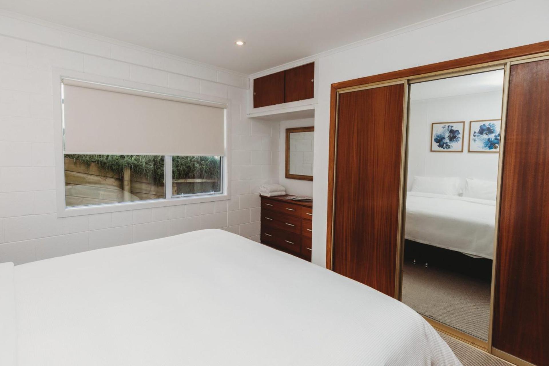 Wow On Wanaka Bay Apartment New Plymouth Bagian luar foto