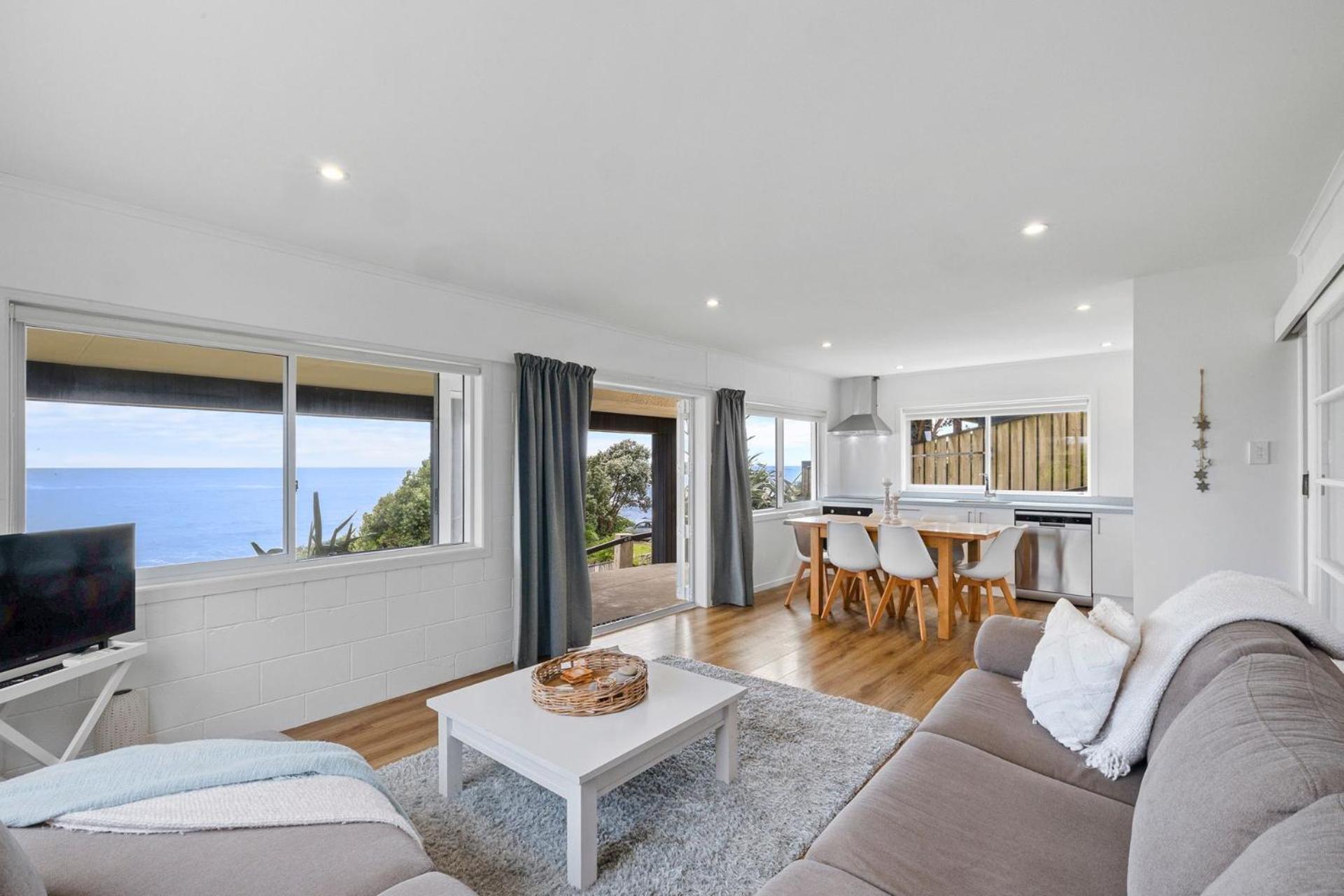 Wow On Wanaka Bay Apartment New Plymouth Bagian luar foto